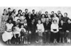 1954-55 г. Коллектив учителей Асекеевской средней школы.Директор школы Сафиуллин Анвар Закирович.